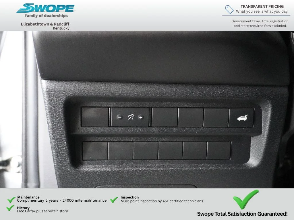 Used 2023 Mercury Gray Metallic Mitsubishi SE image 14