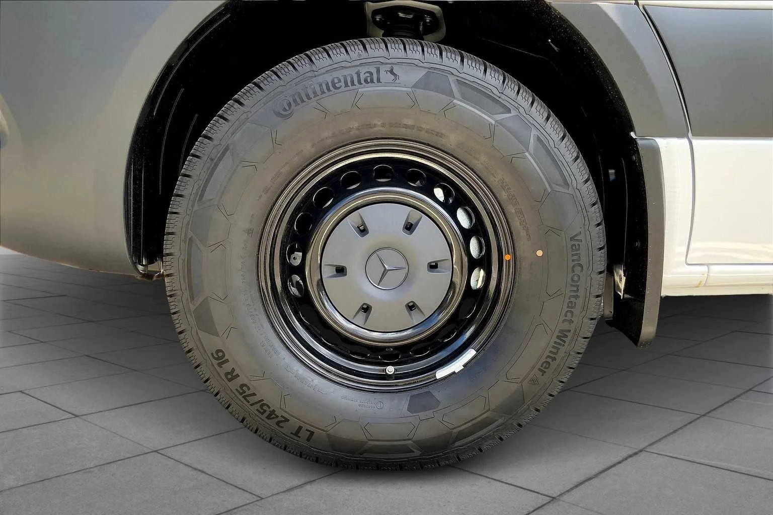 2025 Mercedes-Benz Sprinter Cargo Van Base - Photo 15