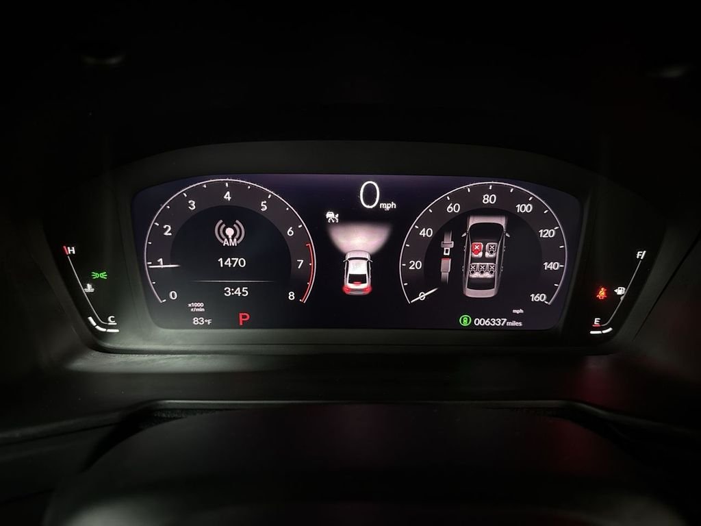 Used 2025 Radiant Red Metallic Honda LX image 21
