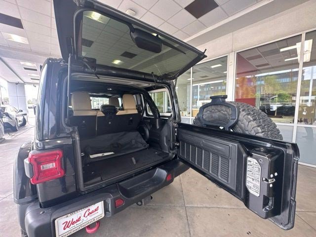 Used 2018 Black Clearcoat Jeep Rubicon image 10
