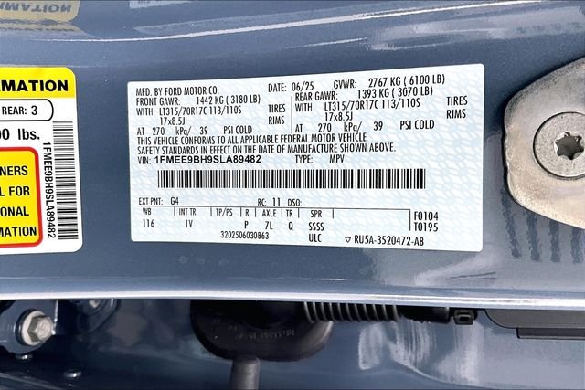 New 2025 Gray Ford Badlands image 14