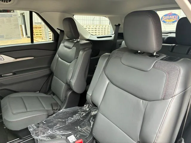 New 2026 Agate Black Metallic Ford Active image 9