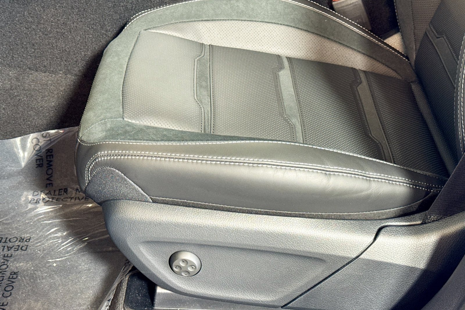 New 2026 Cirrus Silver Metallic Mercedes-Benz AMG® GLE 53 image 17