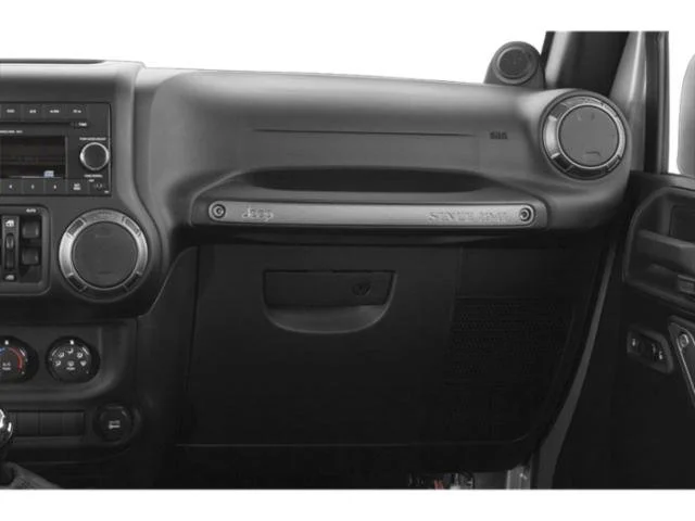 Used 2015 Hydro Blue Pearl Coat Jeep Unlimited Sport image 21