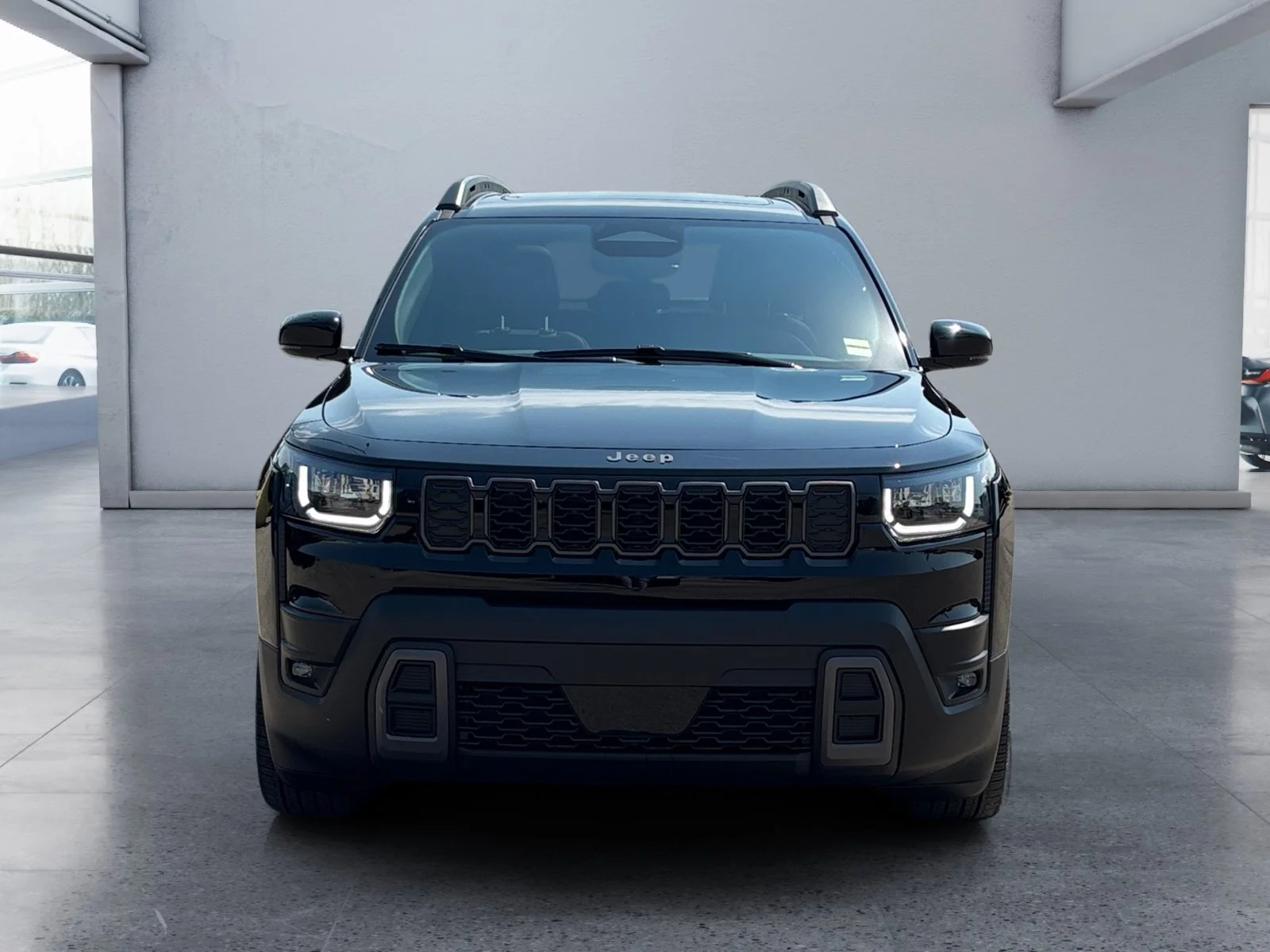 New 2026 Diamond Black Crystal Pearl Jeep 85th Anniversary image 8