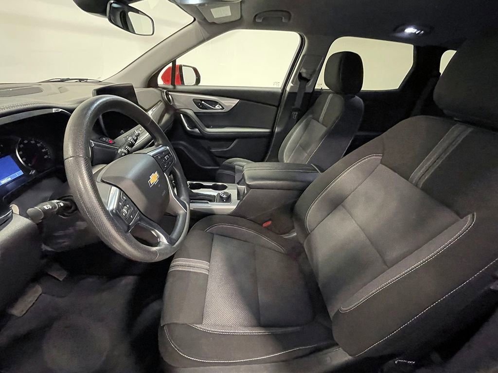 Used 2025 Habanero Orange Chevrolet 2LT image 3