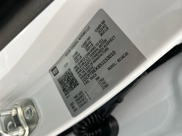 Certified Used 2025 Summit White Chevrolet WT/LT image 42