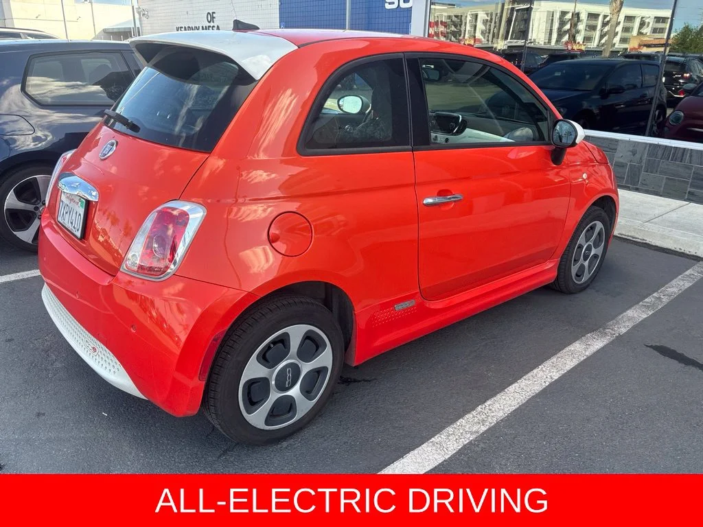 Used 2017 Orange FIAT Battery Electric image 4