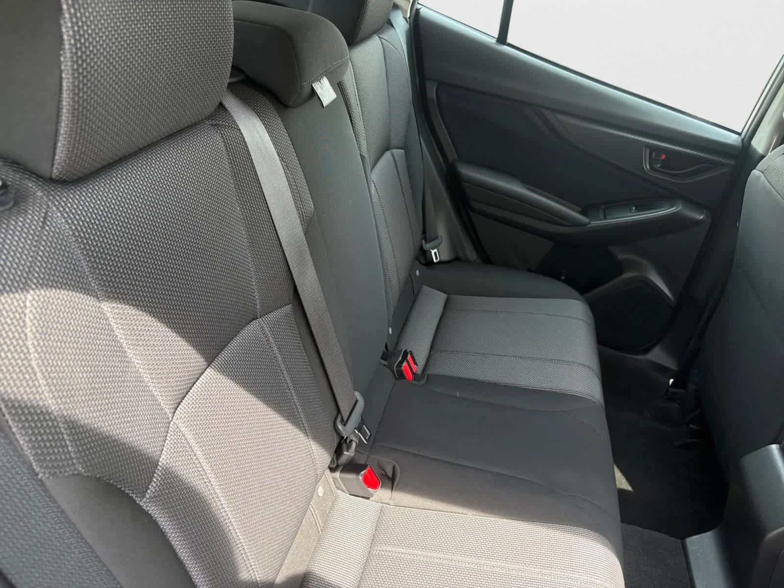 Used 2023 Ice Silver Metallic Subaru Premium image 17