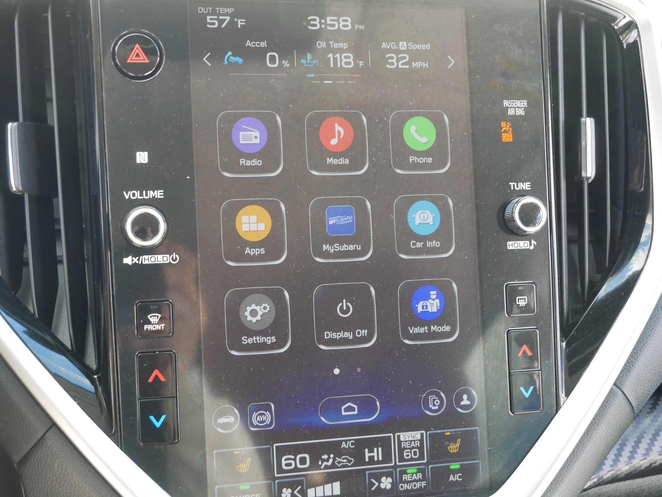 Used 2025 Crystal White Pearl Subaru Premium image 32