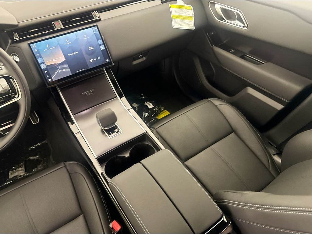New 2026 Giola Green Land Rover Belgravia Edition image 24