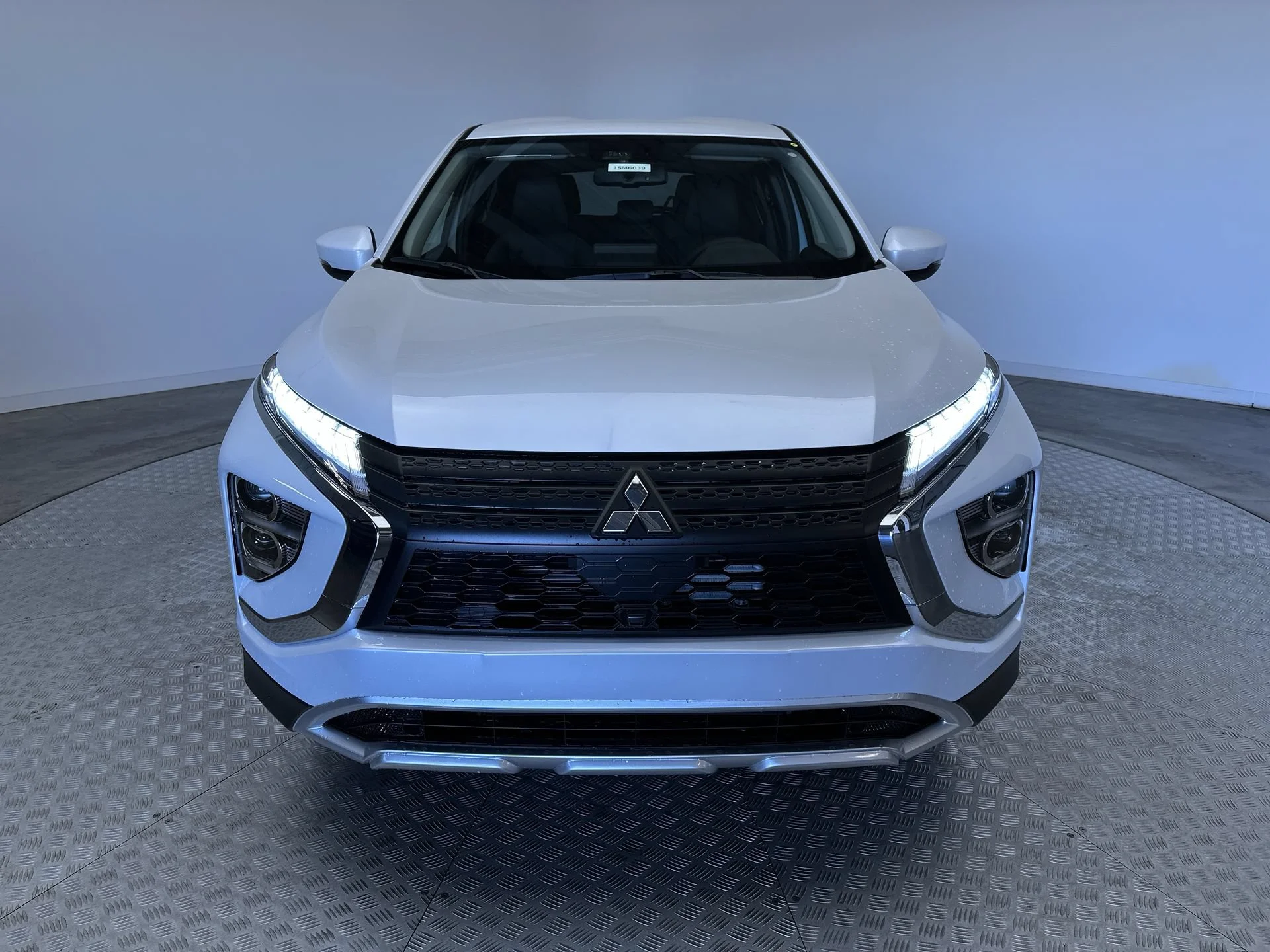 New 2026 White Diamond Mitsubishi SE image 28