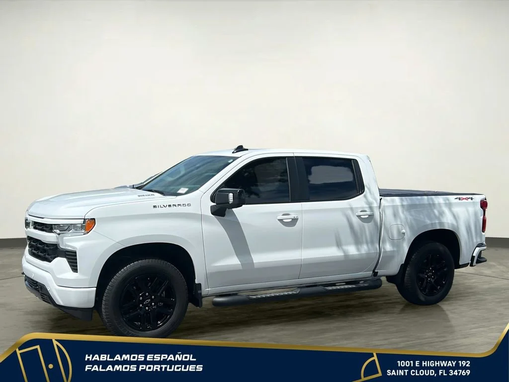 Used 2026 Summit White Chevrolet RST image 2