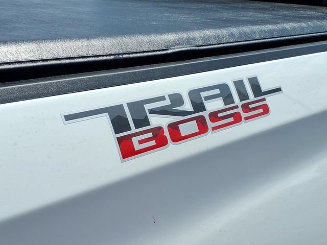 New 2026 Summit White Chevrolet LT Trail Boss image 21