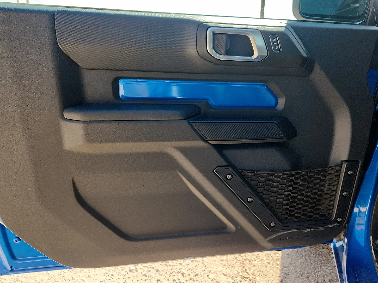 New 2026 Velocity Blue Metallic Ford Base image 14