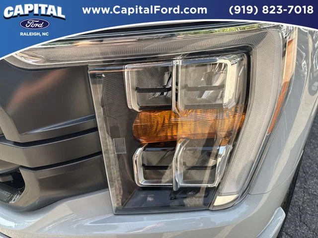Used 2023 White Ford XLT image 11