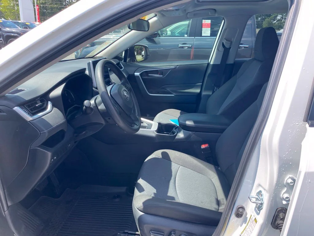 Used 2024 White Toyota XLE image 6