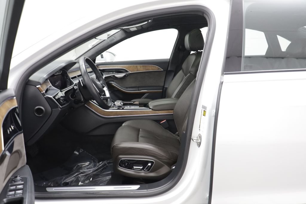 Used 2020 Glacier White Audi L 60 image 5