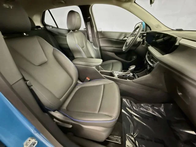 Used 2025 Blue Buick Sport Touring image 26