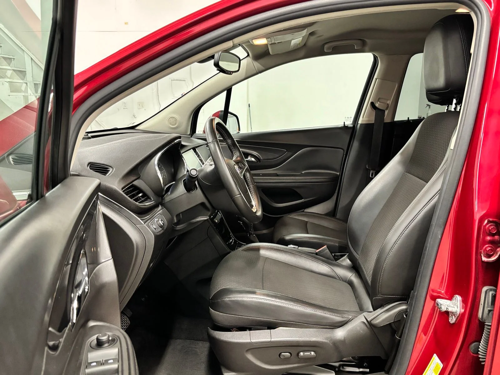 Used 2019 Red Buick Preferred image 17