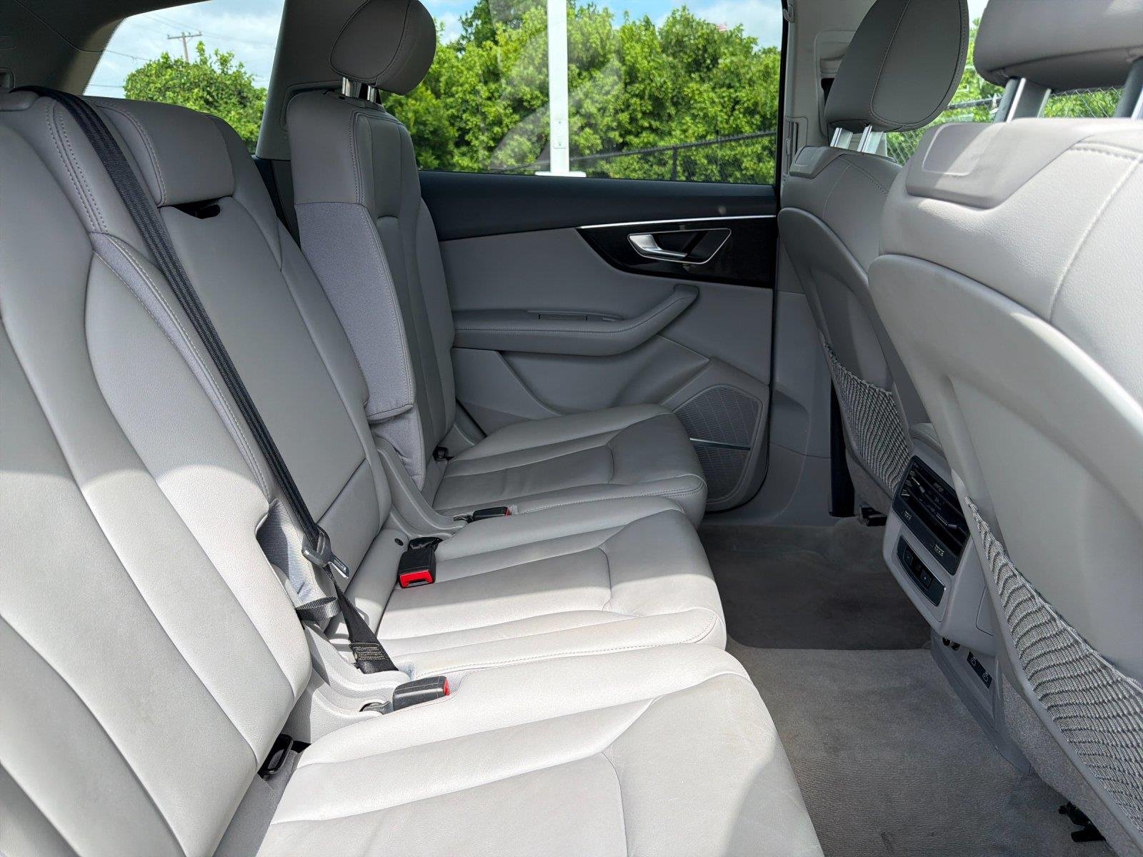 Used 2024  Audi Premium Plus image 37