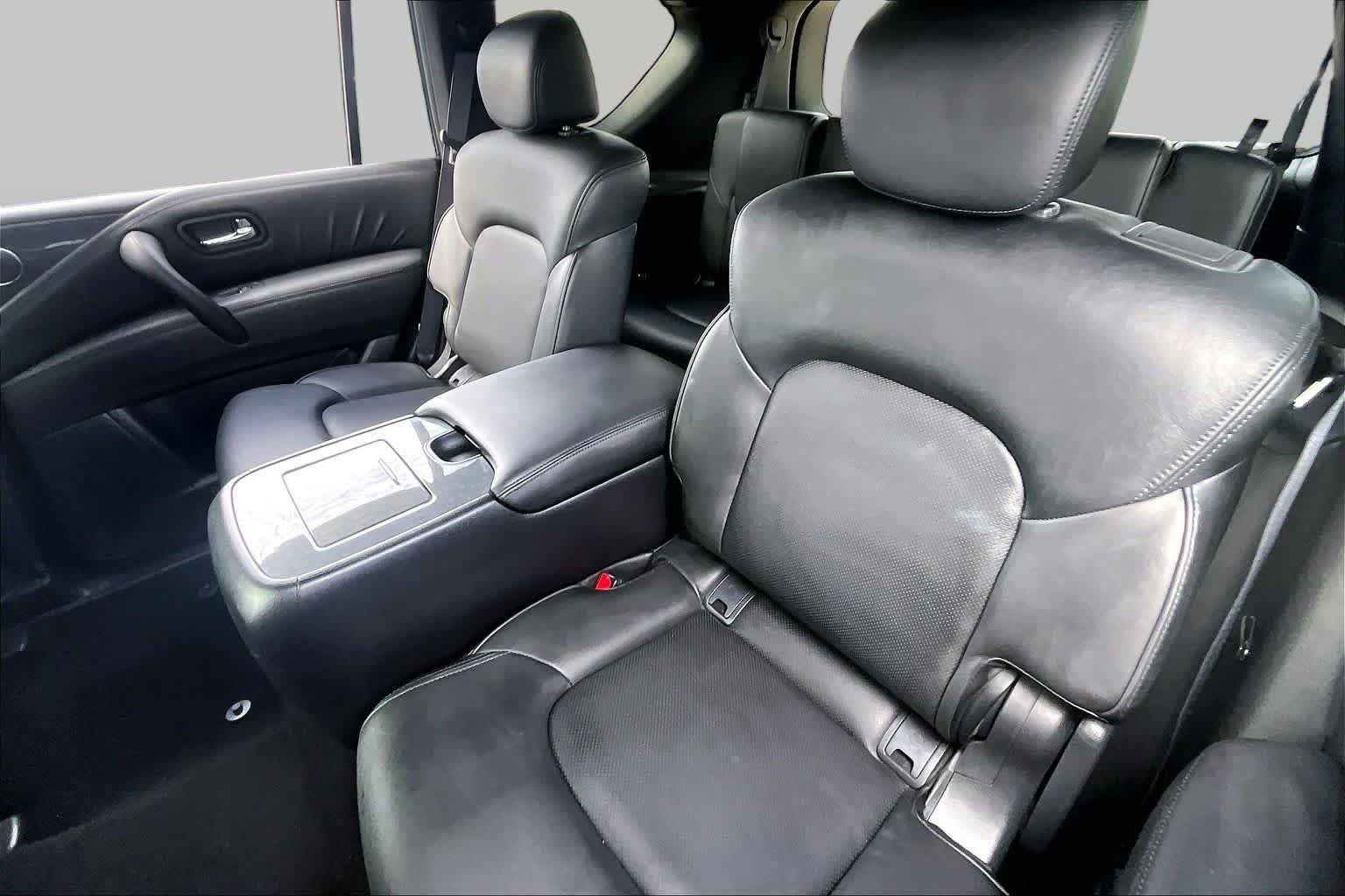 Certified Used 2023 Aspen White Tricoat Nissan SL image 18