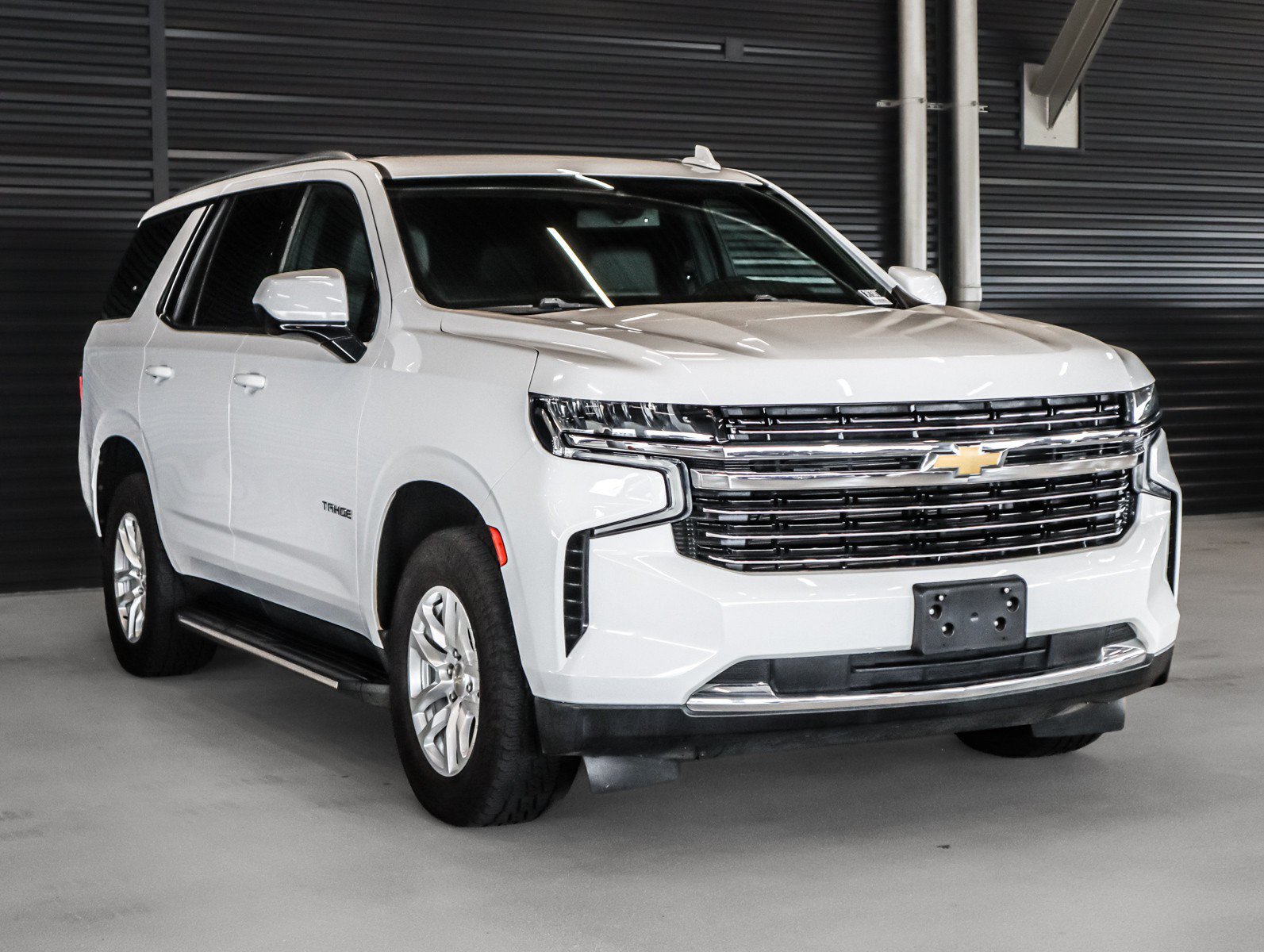 Used 2021 Summit White Chevrolet LT image 12