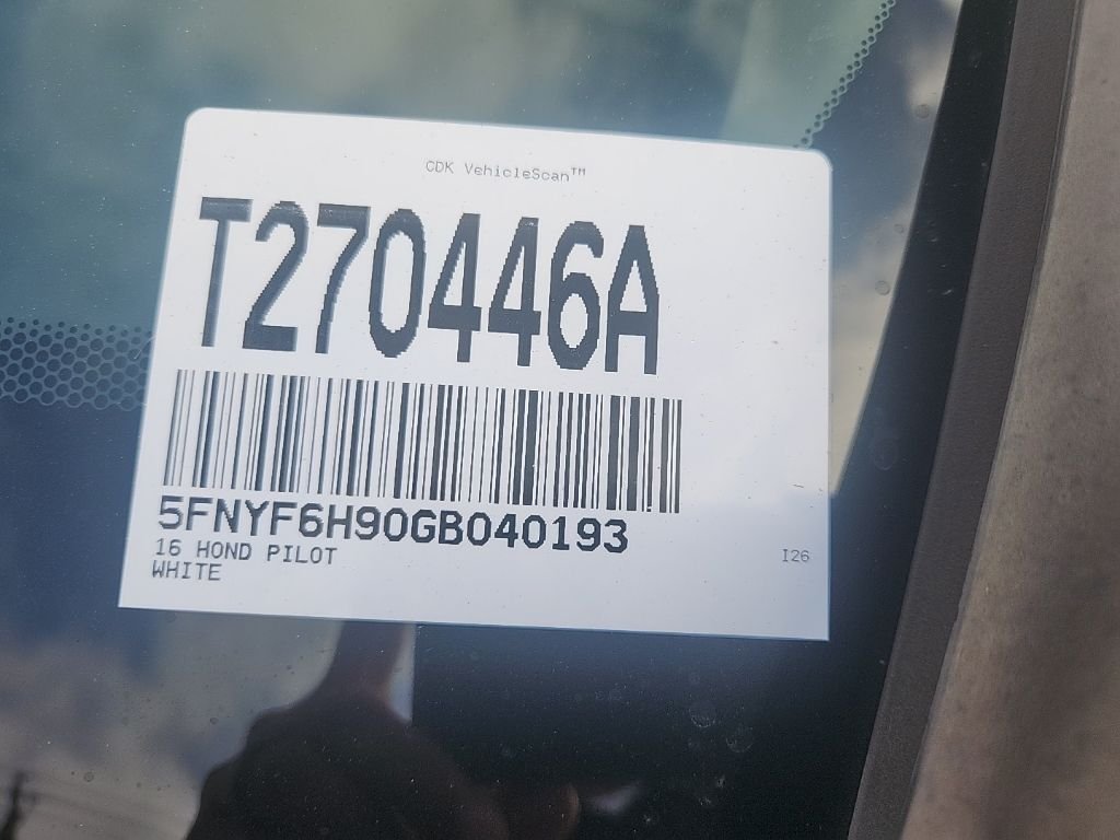 Used 2016 White Honda Touring image 4