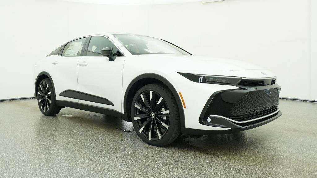 New 2026 Oxygen White Toyota Platinum image 10