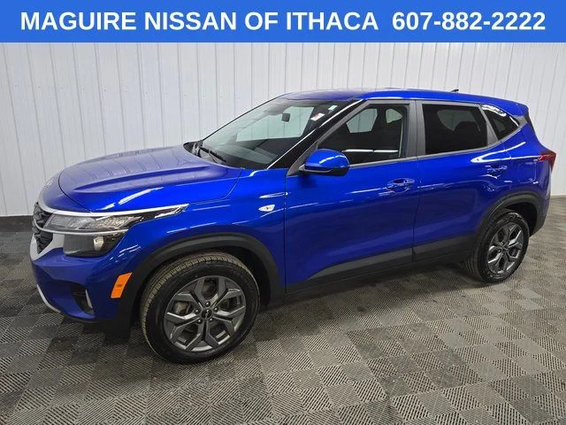 Used 2024 Blue Kia LX image 6