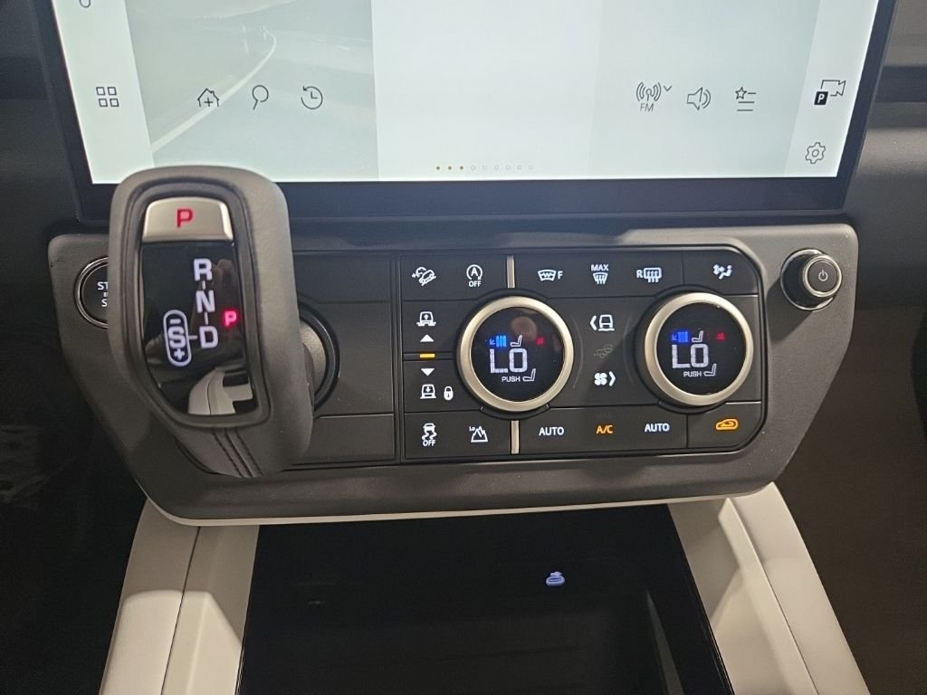 New 2026 Borasco Grey Land Rover S image 14