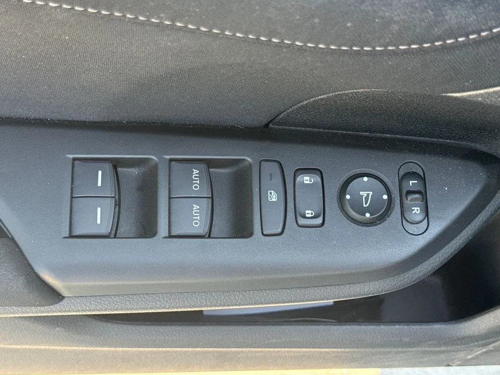 Certified Used 2018 Aegean Blue Metallic Honda EX-T image 15