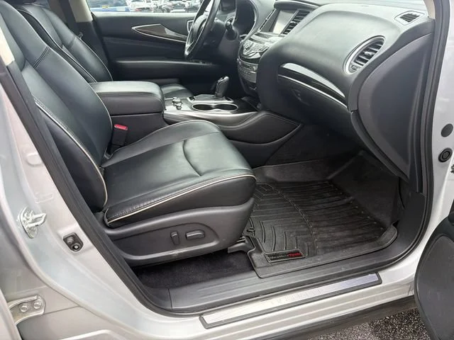 Used 2020 Silver INFINITI PURE AWD image 13