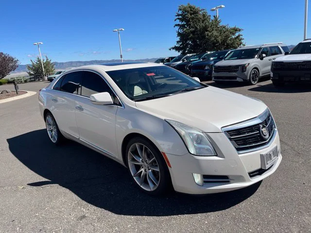 Used 2014 White Diamond Tricoat Cadillac Premium image 4