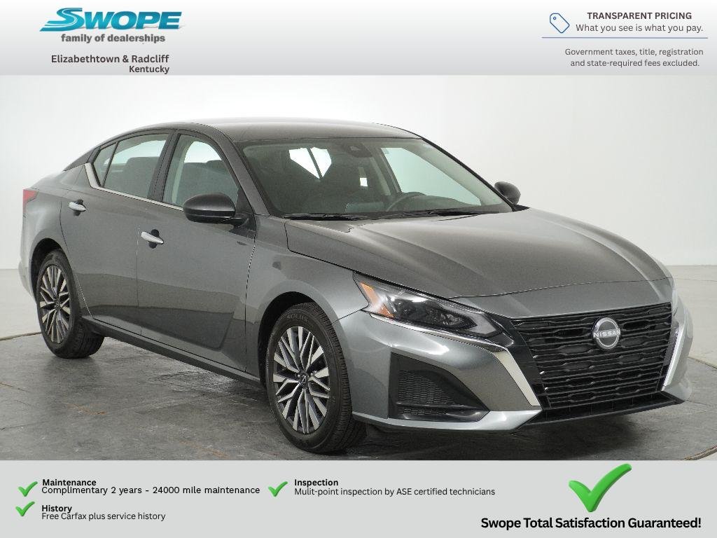 Used 2025 GRAY Nissan 2.5 SV image 1
