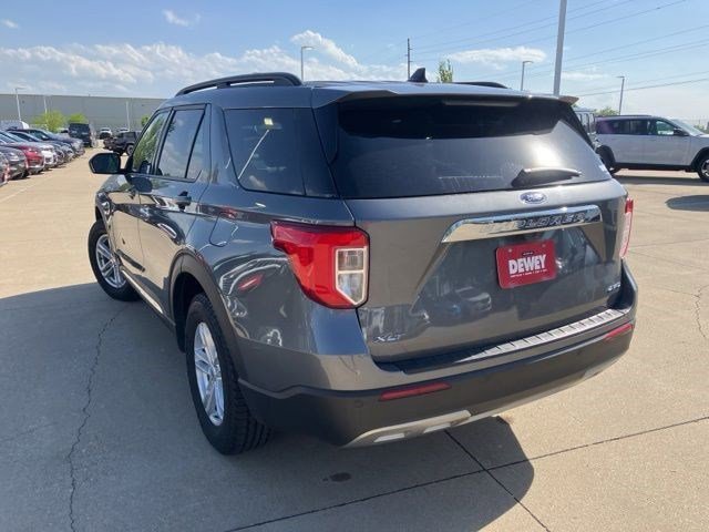 Used 2023 Carbonized Gray Metallic Ford XLT image 7