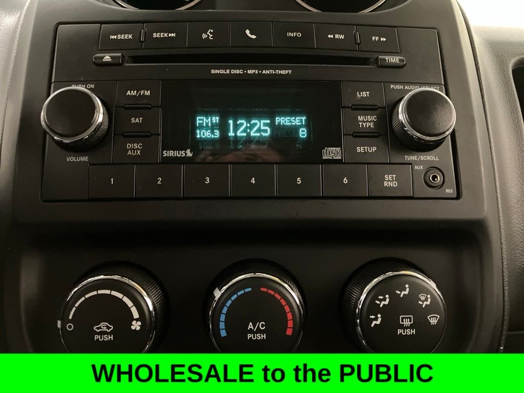 Used 2012 Gray Jeep Latitude image 5