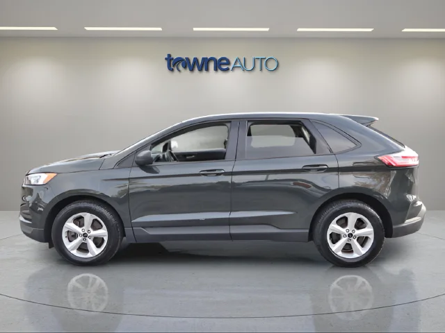 Certified Used 2023 Green Ford SE image 4