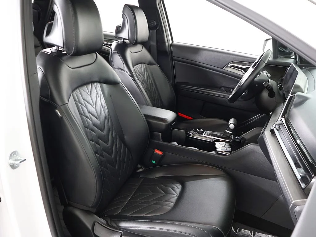Certified Used 2024 White Kia X-Line image 29
