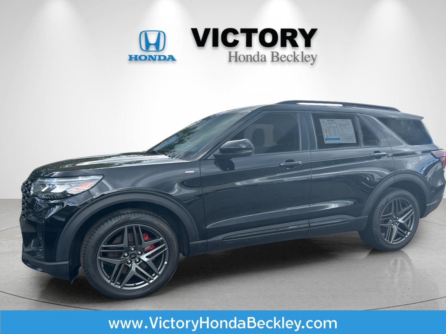 Used 2025 Black Ford ST-Line image 1