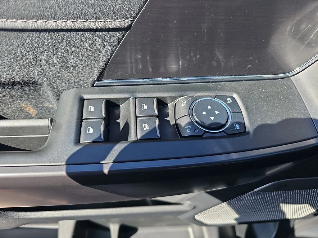 New 2026 Carbonized Gray Metallic Ford Lariat® image 28