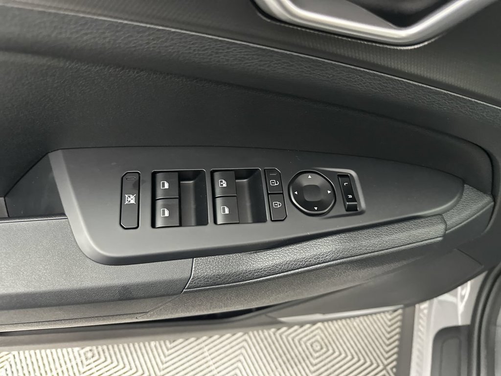 New 2027 Wolf Gray Kia S image 3