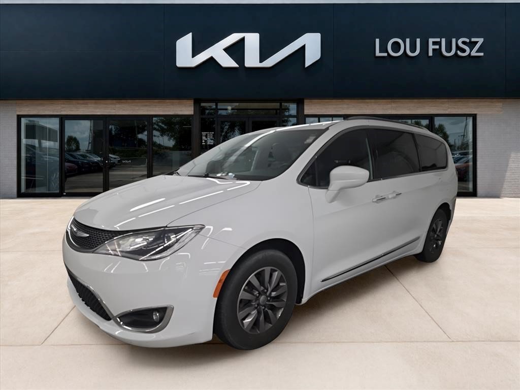2019 Chrysler Pacifica Touring L Plus