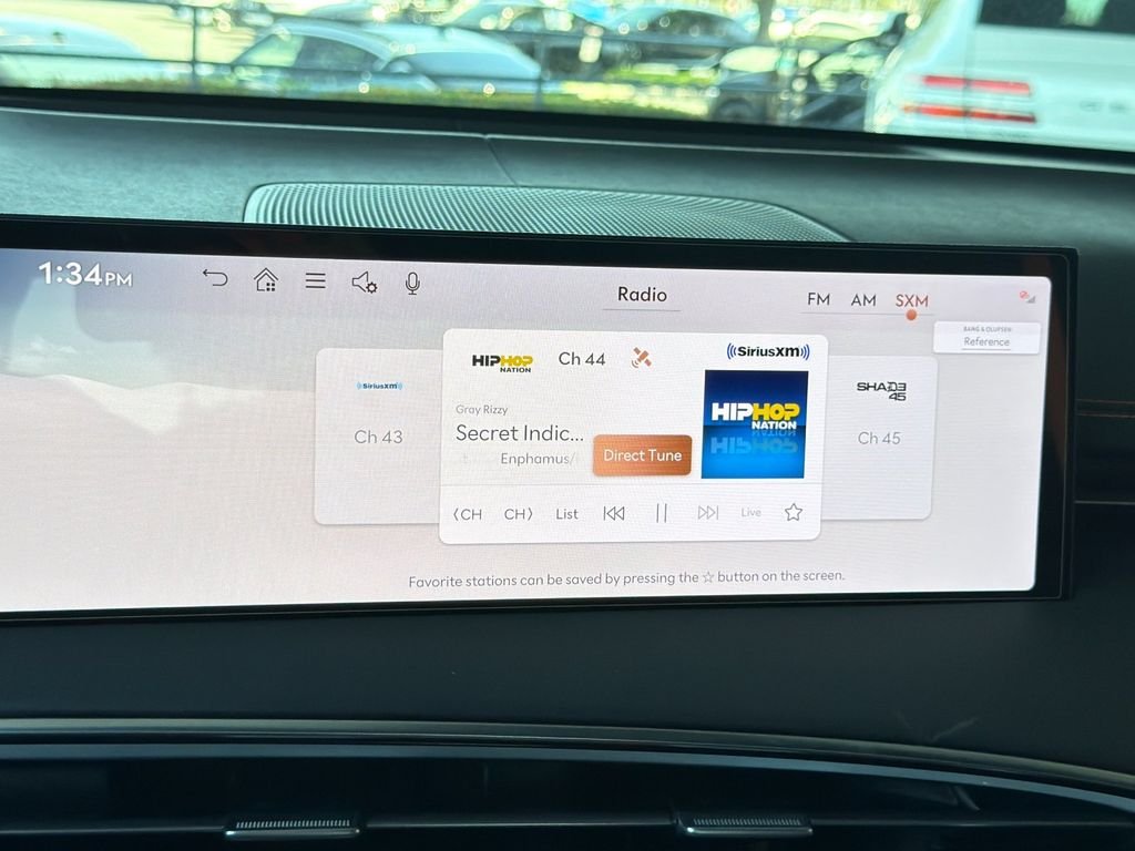 New 2026 White Genesis GV70 2.5T SPORT PRESTIGE AWD image 18