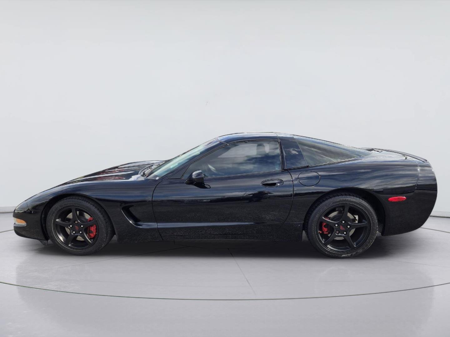 Used 2004 Black Chevrolet  image 5