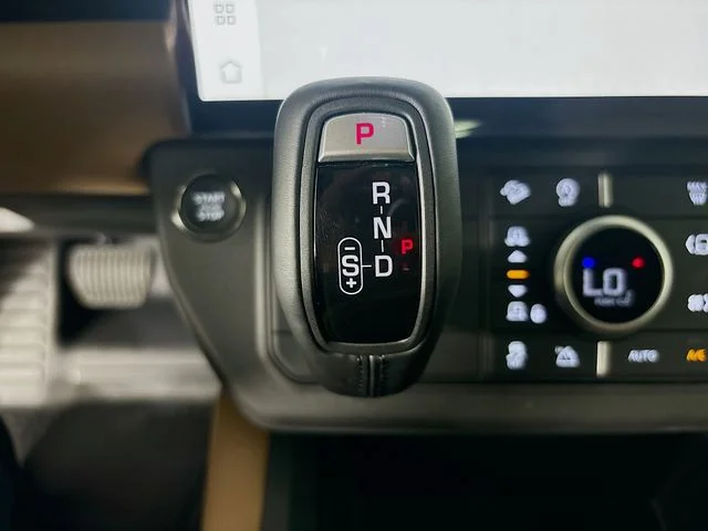 New 2026 Black Land Rover S image 18