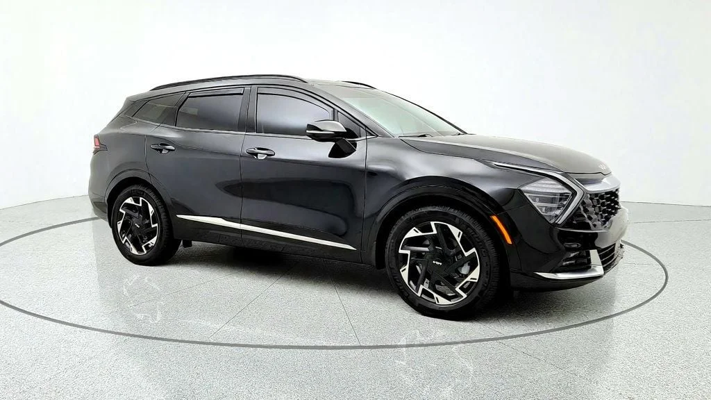 Used 2025 Ebony Black Kia SX-Prestige FWD image 3