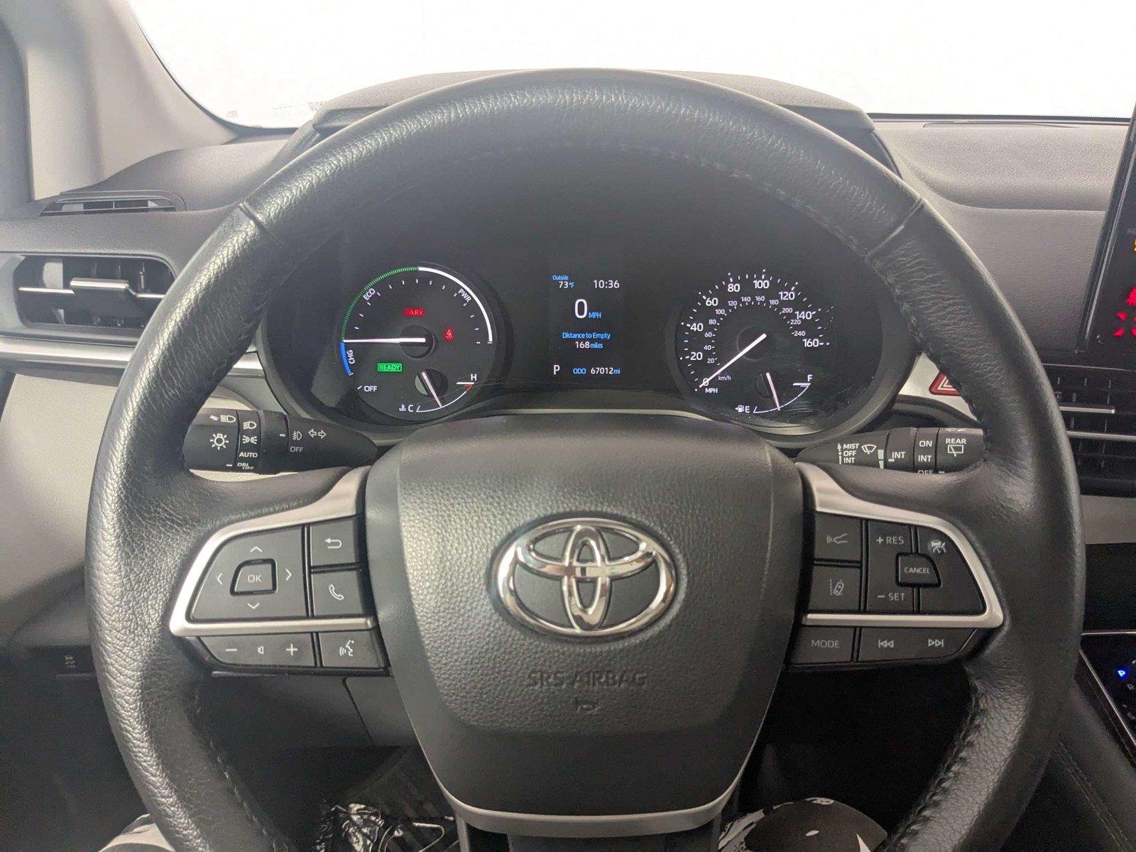 2024 Toyota Sienna XLE - Photo 18