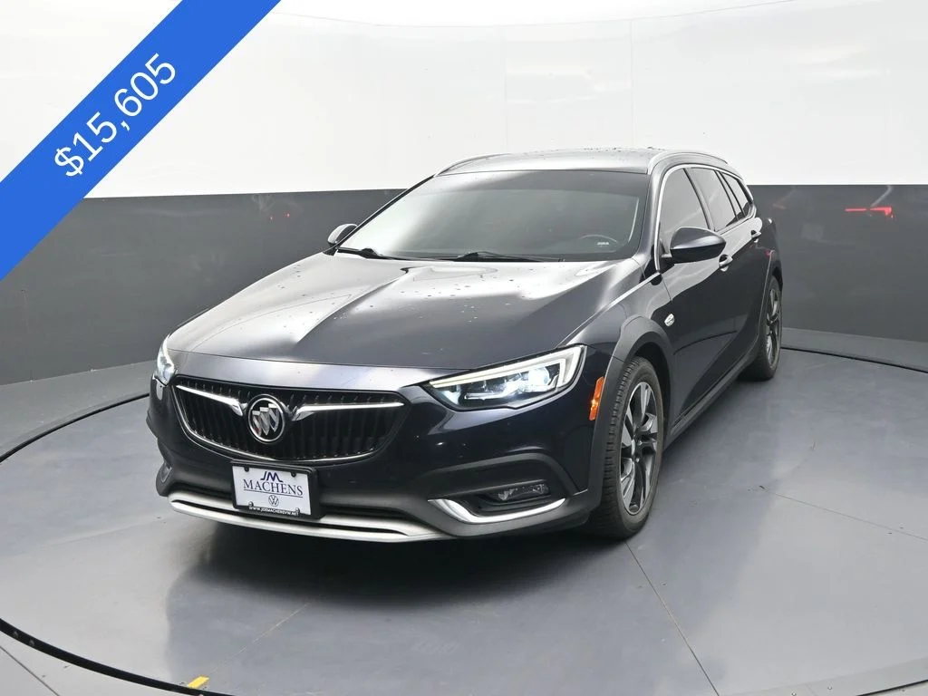 Used 2019 Blue Buick Preferred image 4