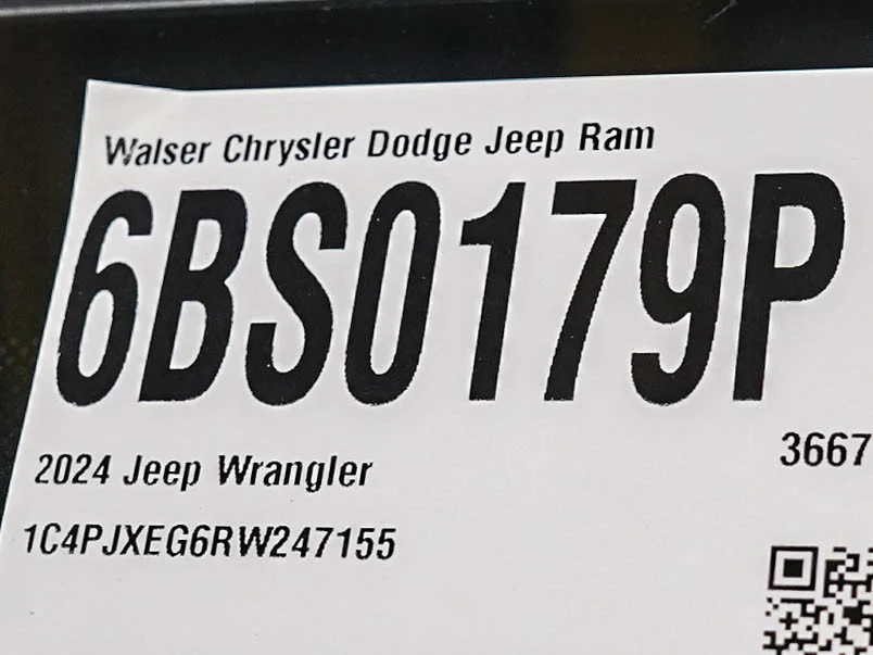Used 2024 Bright White Clearcoat Jeep Sahara image 29